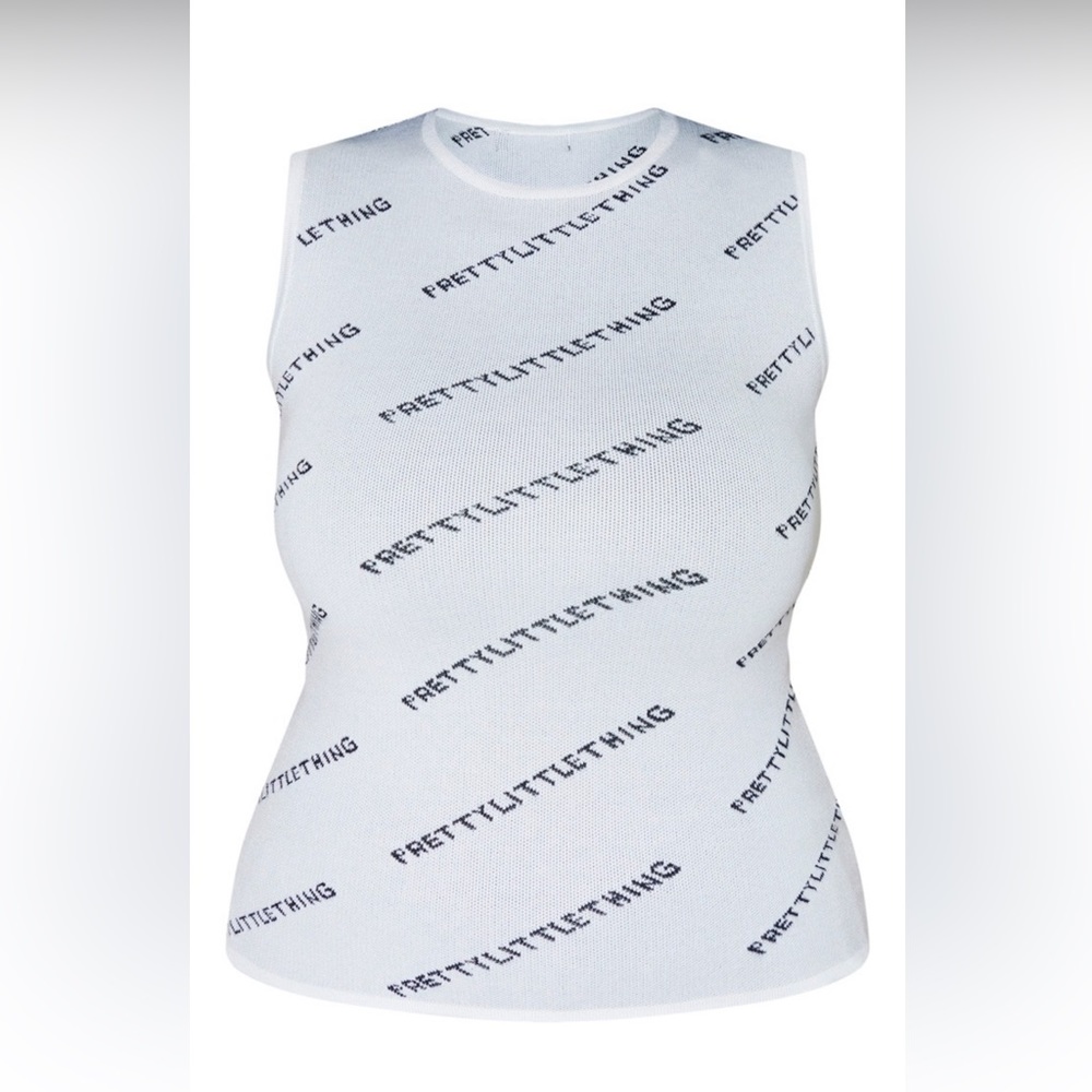 Pretty little thing label shirt